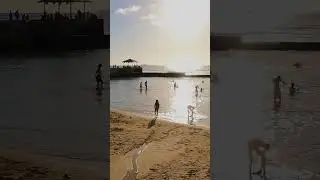 Sunset on Waikiki Beach [HAWAII PEOPLE]