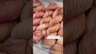Dye Yarn with Me: Rose Gold [short] Full video coming soon! 🤗 #yarn #yarndyeing