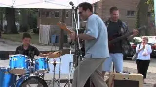 Nasser & Levin Family playing Wipeout at Farmer's Market gig in 2011