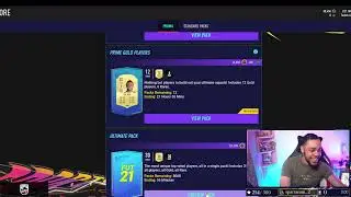 Amenyah opens an Ultimate pack on Web App