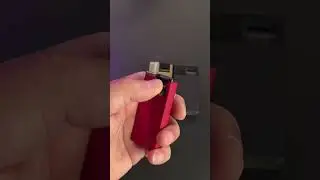 The inflatable lighter shoots out a blue flame.#lighterhacks #lighterstyle #lightergas #diy #lighter