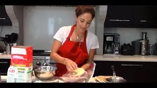 Como preparar tortillas de maiz hechas en casa - Karla Martinez TV