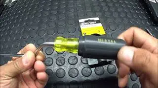 Klein Tools 682-6 #2 Phillips Screwdriver with Rapi-Driv - Chave manivela r&aacute;pida.