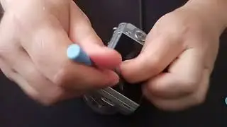How to fix a delaminated bubbled Sony camera display