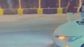 SnowFall Night In Murree😍&hearts;