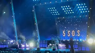Youngblood 5SOS Jiffy Lube Live Bristow VA August 18 2023