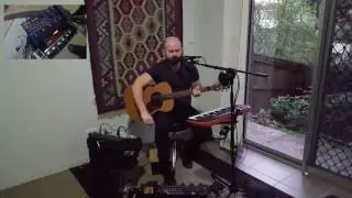 Close To Me (The Cure) a Looper cover.