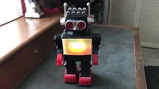 Vintage 1980s Saturn Robot long video - KAMCO Hong Kong