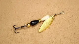 Making a Black, White and Gold Inline Spinner Fishing Lure