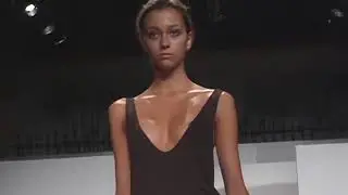 COSTELLO TAGLIAPIETRA RUNWAY SHOW