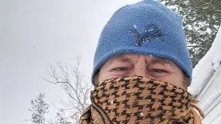 Rv-living offgrid in Michigan winter! 🥶❄️ [SNOWY & COLD!!] #rvlivingfulltime #offgridlife #michigan 