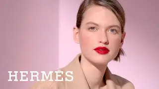 Applying your Rouge Herm&egrave;s matte lipstick