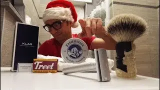 Standard Razor - Treet Carbon - Klar Seifen soap & Cologne - Essentia MDL Silver Rain