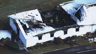 Forsyth County church roof, steeple collapse in early morning fire | WSB-TV