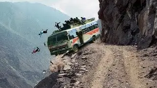 Most Dangerous mountain roads In The World, Heavy Equipment Truck Skill Driving, Dangerous trip
