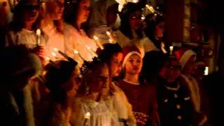Pors&ouml;skolans barn, Lill&ouml;n, sjunger Rudolf med r&ouml;da mulen, Lucia 2011