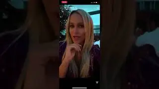 Nela Slováková 🐍 bere na svou asistentku na dovolenou, protože nemá žádné kamarádky