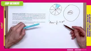 TRADICIONALMENTE UMA PIZZA M&Eacute;DIA DE FORMATO CIRCULAR TEM DI&Acirc;METRO (...) | &Aacute;REAS DAS FIGURAS PLANAS