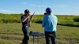 Armas A Fondo