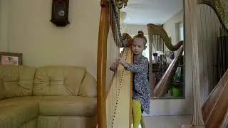 (harp) ARABIAN DANCE Peter Illych Tshcaikovsky - Исполняет Хармат Корнелия 6 лет