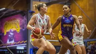 NBL1 action: Southern Districts' Maddy Allen vs South West Metro