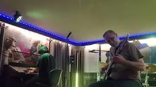 Adding a bit of organ to the bass riff.