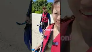 Почему он так напуган?!🏊&zwj;♂️ 🤣 #шорты #пара #отношения
