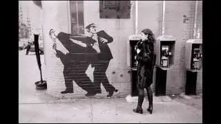 Walk like me - Blondie