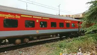 Deadly WAP-7 TR NO 11020  Konark Exp LHB ( Bhuvaneswar to  - CSMT ) leaving from Visakhapatnam outer