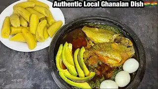 Green Plantain And Cocoa Yam Leaf Sauce || Brodr3 Ampesie ne Kontomire Abom🇬🇭🇬🇭