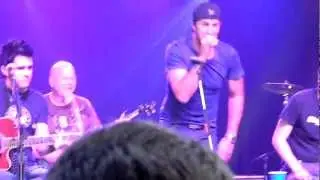 Luke Bryan - Country Girl (Shake It For Me)