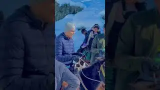 Sonmarg kashmir today #shorts #youtubeshorts #kashmir #shortvideos #snow