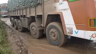 | Cadbury chocolate TYRE | Chocolate road 😱