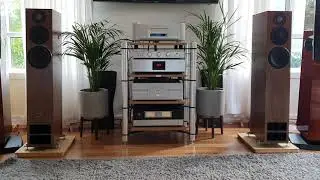 Esoteric K01XS Bryston BP26 preamp and power  4B3 source Aurender N10 and speakers PMCtwenty5.26