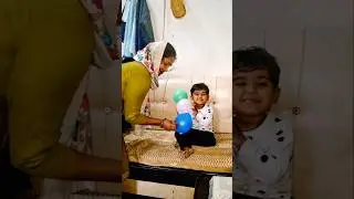 Mummy helps Laxmi solve the balloon problem!🎈💡#funny #comedy #kidsvideo #kidsentertainment #cutebaby