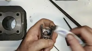 Piaggio!Billig Zylinder!Jetzt ist der Kolben dran!Dieser muss auch Material lassen!