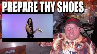 Het Feestteam - Waar Zijn Die Schoenen Dan (with ENGLISH subtitles) REACTION!