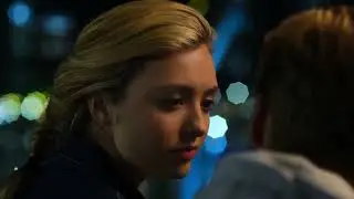 Film Semi Swimming for Gold Kiss Scene &mdash; Claire and Liam  Peyton List and Daniel Needs