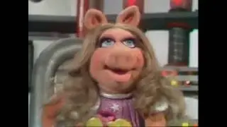 The Muppet Show Compilations - Episode 42: Pigs in Space (Part 3) [Short version]