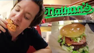 Nathan's Burgers Review at New York New York - Burgers In Las Vegas