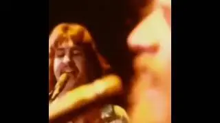🎸 Kansas - Carry On Wayward Son (1976) #retroclassicfm #iconicsongs #musicalnostalgia