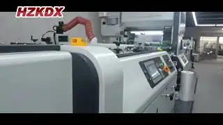 Metalized film lamination. Italian hot knife graphische cellophanierung folienkaschieren kaschierung