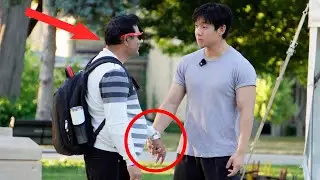 Holding Stranger's Hand in Public and Pertending I know them Prank! *FUNNY*