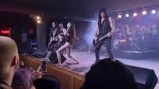 Lords Of Acid / Drink My Honey ( Live @ The Rave)