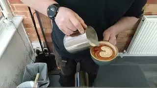 Oat milk tulip ruined by my inability to keep the cup level 🤦😂