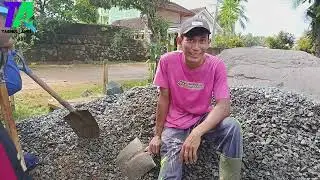 &ldquo;MasyaAllah! Gotong Royong Pengecoran Bangunan Baru Ponpes Roudlotussholihin&rdquo;  | Tasihul Amri