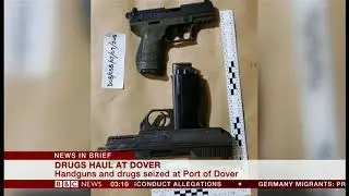 Hand guns and drugs haul at Dover (UK) - BBC News - 10th September 2018