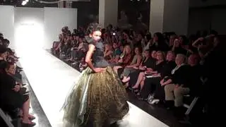 LUIS VALENZUELA - The GreenShows