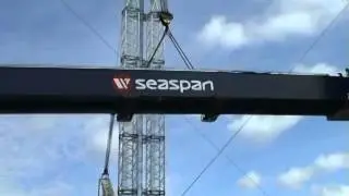 Seaspan's Vancouver Shipyard hoists main girder of 300-tonne gantry crane.