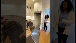 В наше время так сложно работать на людей. Но я профессионал. #монтажник #строитель